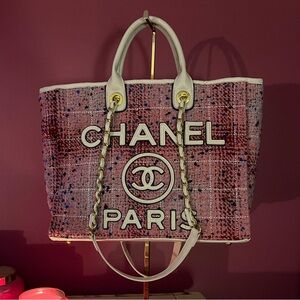 DESIGNER PARIS BAG TOTE BRAND NEW